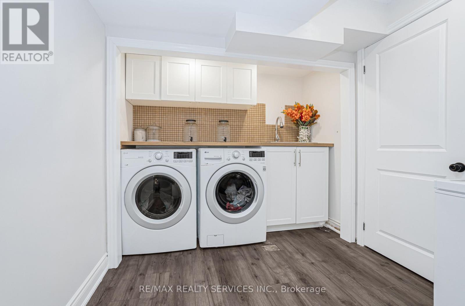 18 Creekview Court, Brampton, Ontario  L6Z 3Y2 - Photo 35 - W12884746