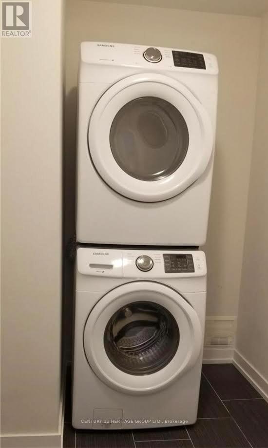 169 Salterton Circle, Vaughan, Ontario  L6A 4Z2 - Photo 13 - N12882314