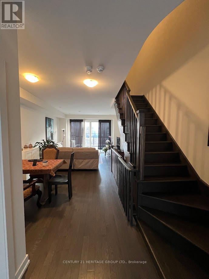 169 Salterton Circle, Vaughan, Ontario  L6A 4Z2 - Photo 7 - N12882314