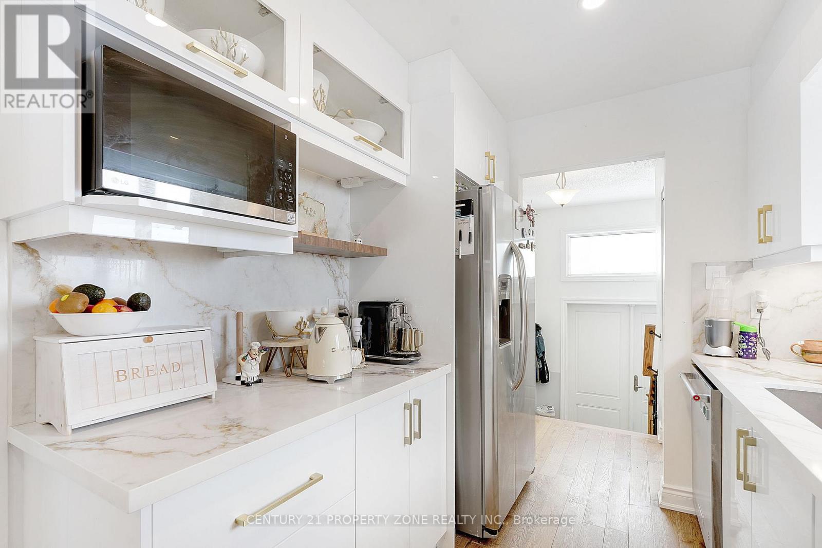 7160 Bendigo Circle, Mississauga, Ontario L5N 1Z5 - Photo 11 - W12884752