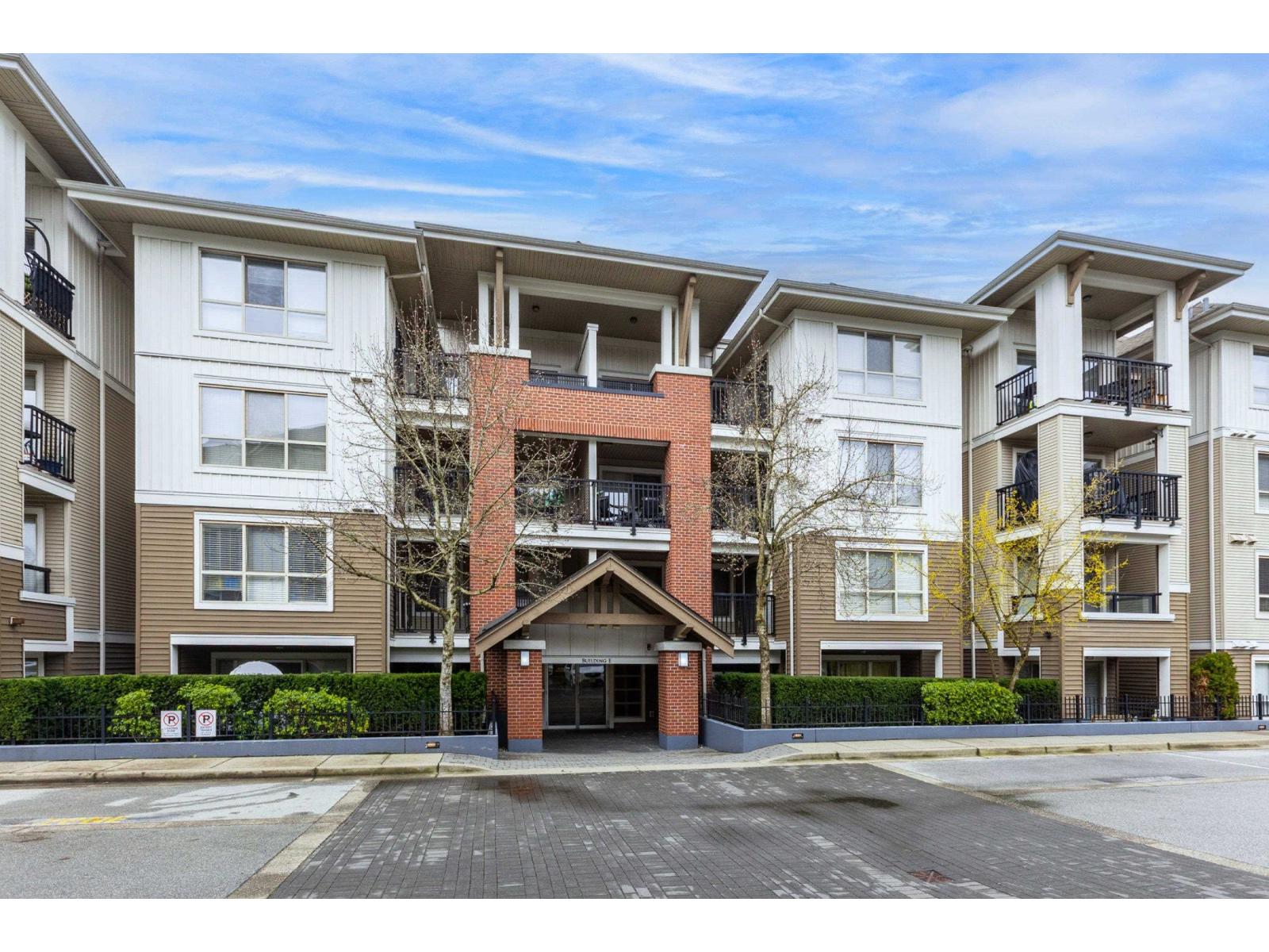 E302 8929 202 Street, Langley, British Columbia  V1M 0B4 - Photo 4 - R3097216