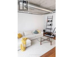 909 - 51 TROLLEY CRESCENT, Toronto, Ontario