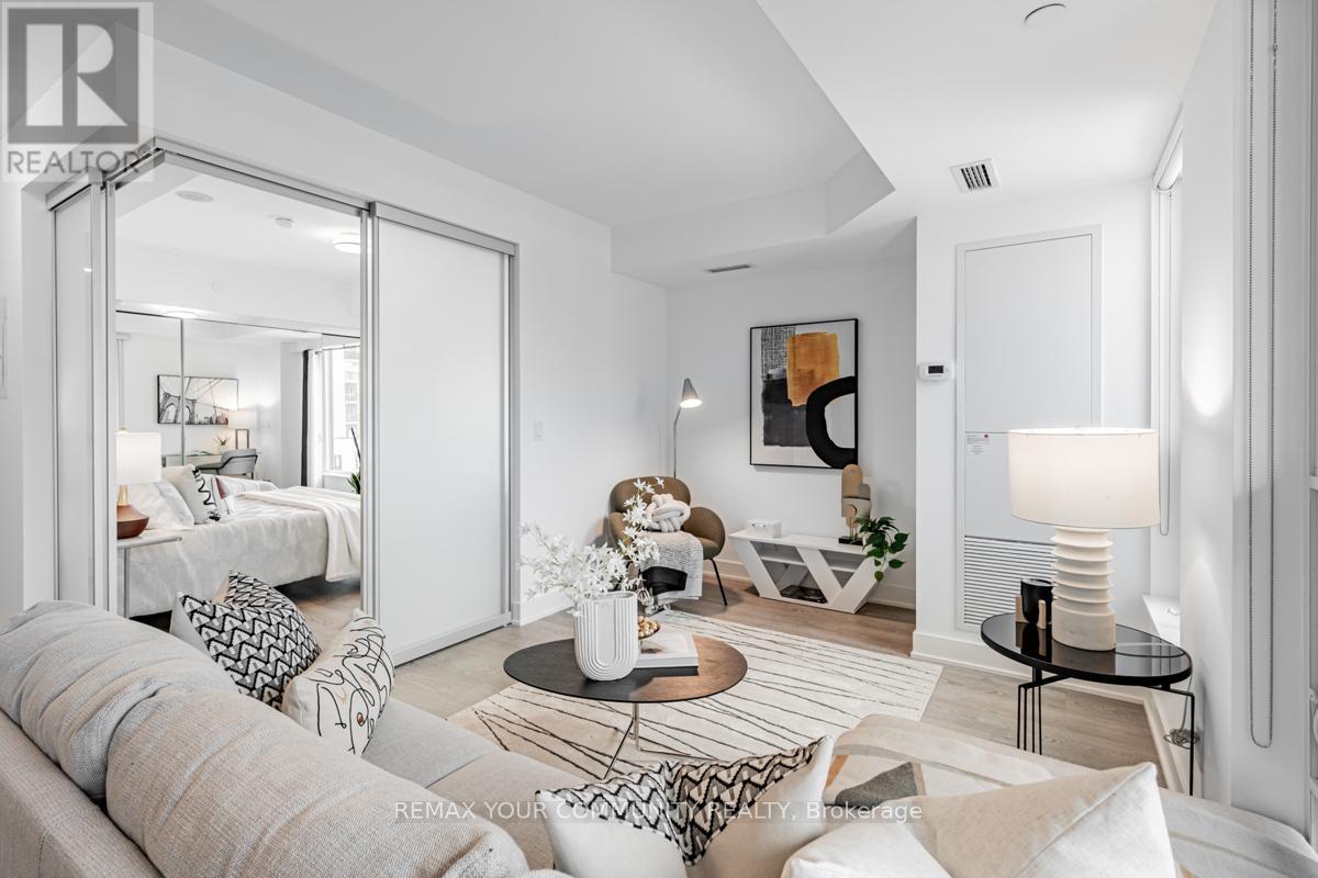 421 - 38 CAMERON STREET, Toronto, Ontario