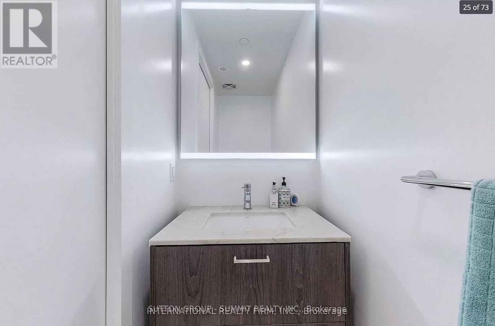 Th 5 - 1331 Queen Street N, Toronto, Ontario  M4L 0B1 - Photo 22 - E12884772