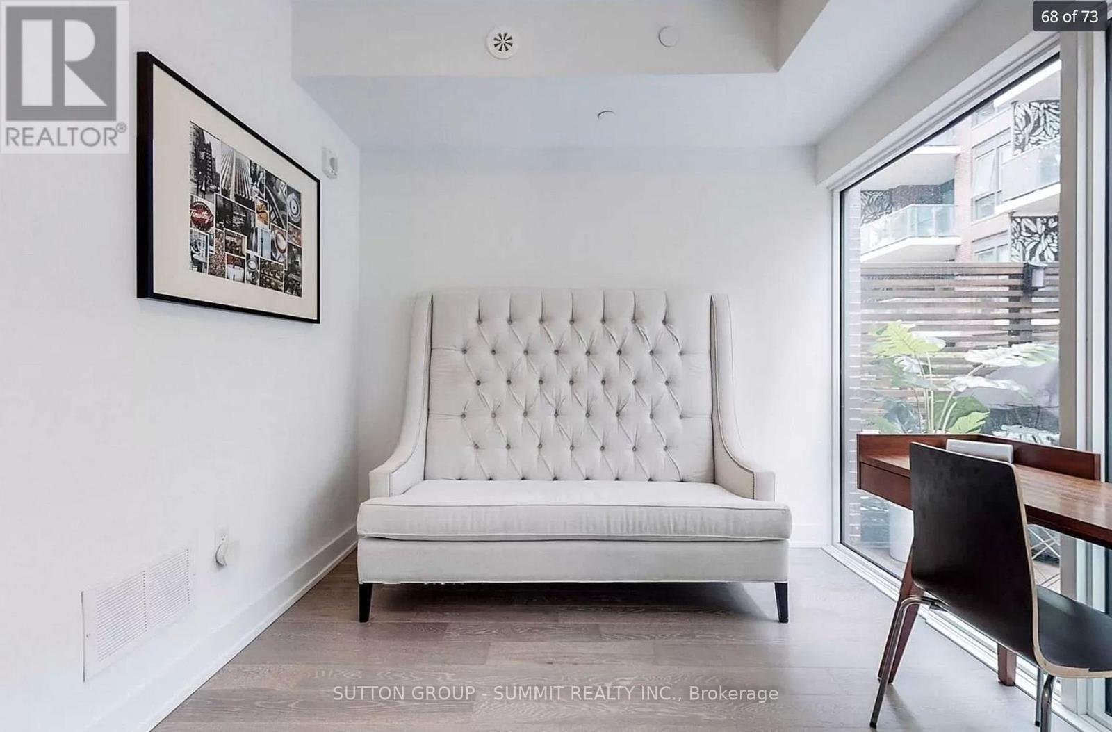 Th 5 - 1331 Queen Street N, Toronto, Ontario  M4L 0B1 - Photo 48 - E12884772