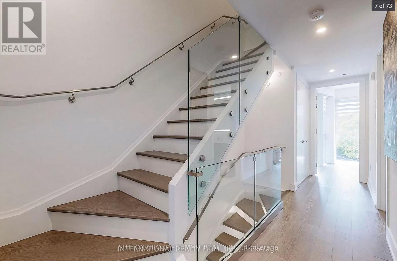 Th 5 - 1331 Queen Street N, Toronto, Ontario  M4L 0B1 - Photo 7 - E12884772