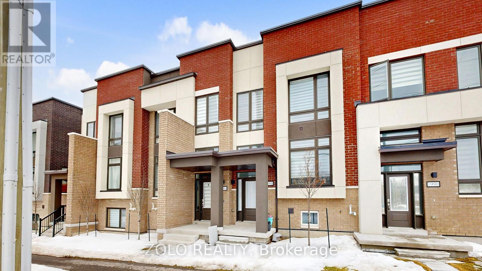 1988 Wilson Road N, Oshawa, Ontario  L1K 3G4 - Photo 3 - E12884792