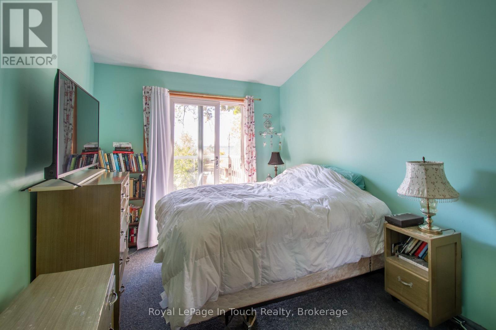 64 Wahnekewening Drive, Tiny, Ontario  L0L 2J0 - Photo 25 - S12884780