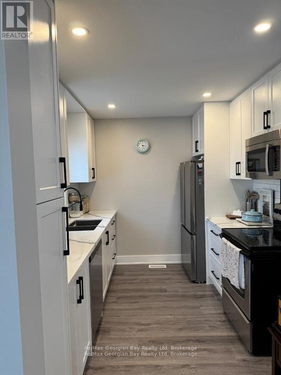 334 Rose Crescent, Midland, Ontario  L4R 5C1 - Photo 10 - S12884808