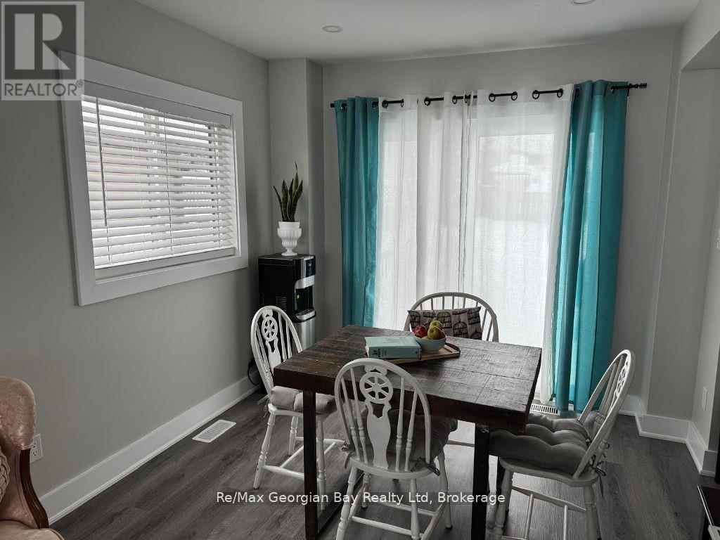 334 Rose Crescent, Midland, Ontario  L4R 5C1 - Photo 14 - S12884808