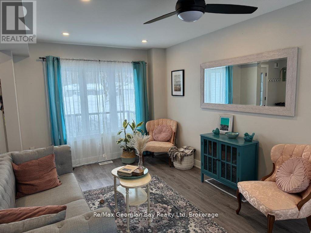 334 Rose Crescent, Midland, Ontario  L4R 5C1 - Photo 17 - S12884808