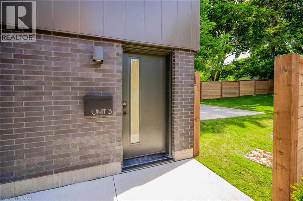 63 Union Street Unit# 3, Waterloo, Ontario  N2J 1B9 - Photo 2 - 40812337