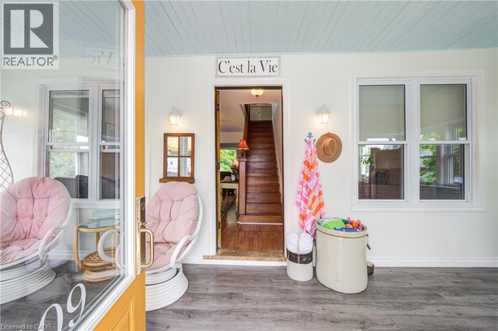 409 Tower Heights Drive, Port Stanley, Ontario  N5L 1G2 - Photo 4 - 40812303