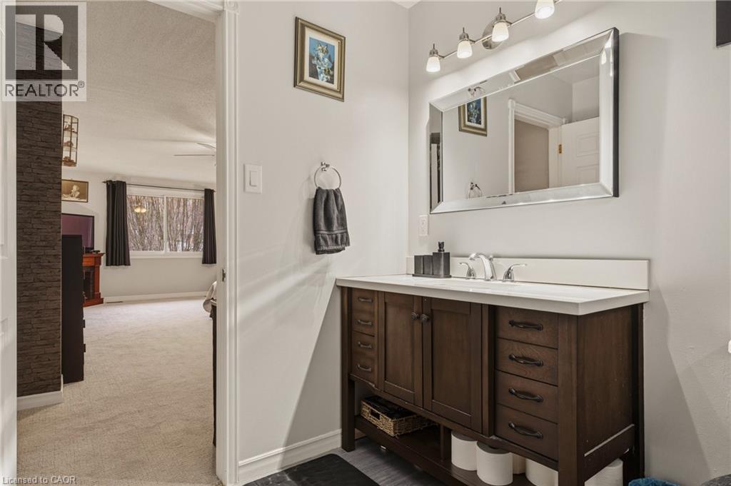 27 Jerome Park Drive, Hamilton, Ontario L9H 6G9 - Photo 30 - 40812145