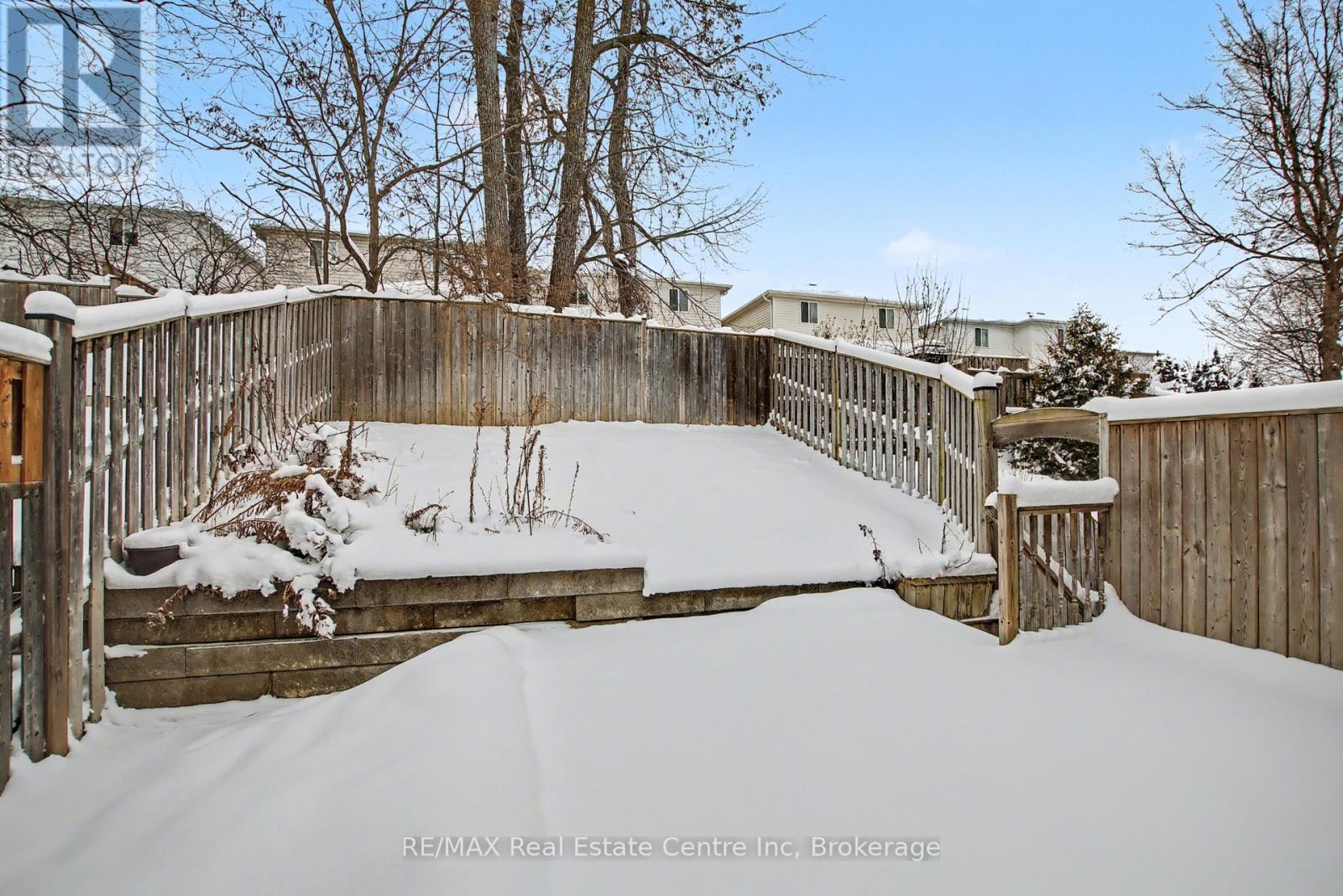 158 Kemp Crescent, Guelph, Ontario  N1E 0K1 - Photo 32 - X12884798