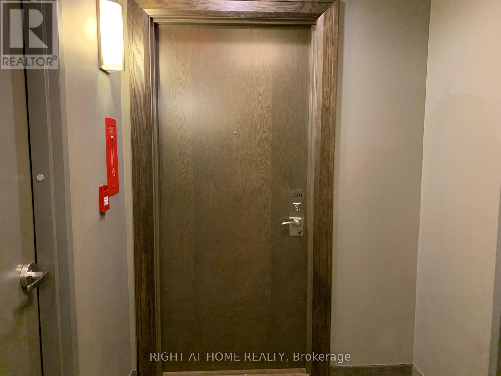 3001 - 2900 Highway 7 Road, Vaughan, Ontario  L4K 0G3 - Photo 6 - N12884768