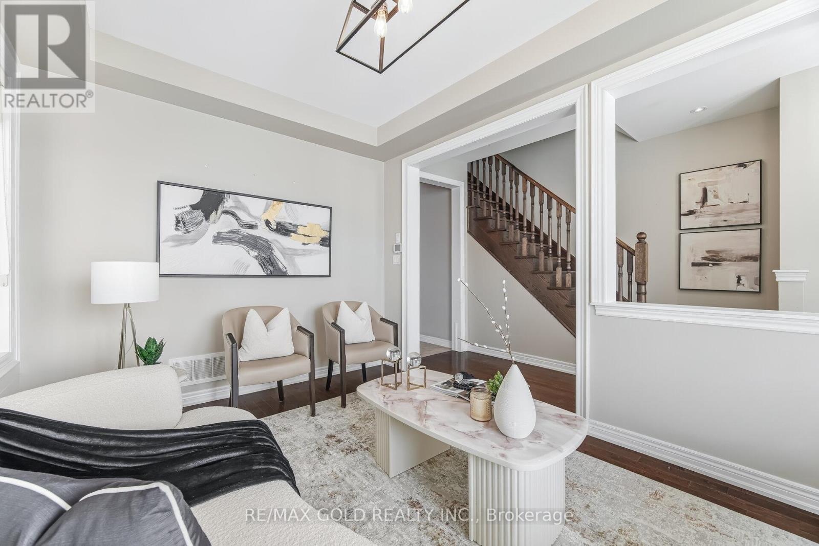 201 Barons Street, Vaughan (Kleinburg), Ontario  L4H 3Y8 - Photo 14 - N12884774