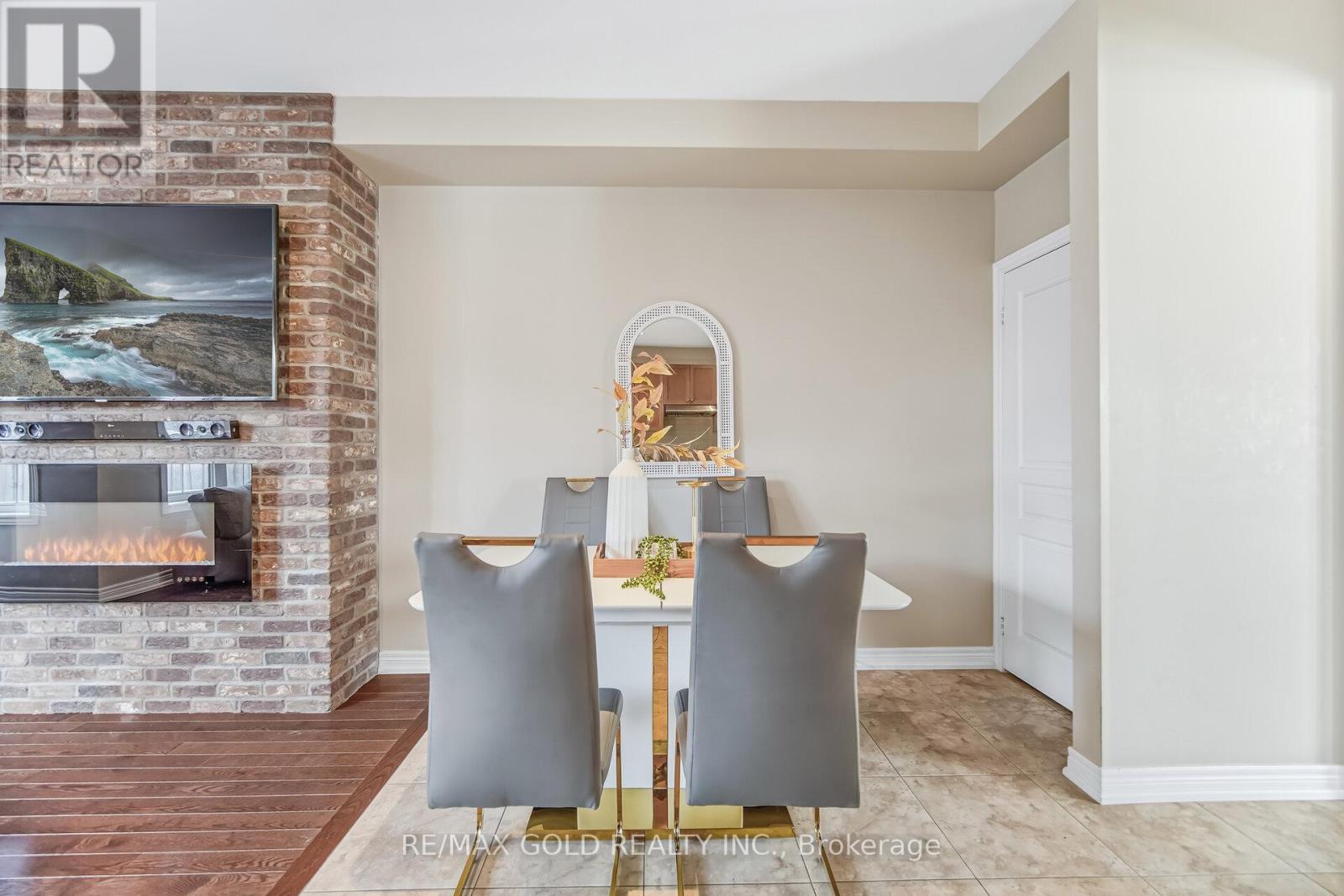 201 Barons Street, Vaughan (Kleinburg), Ontario  L4H 3Y8 - Photo 16 - N12884774