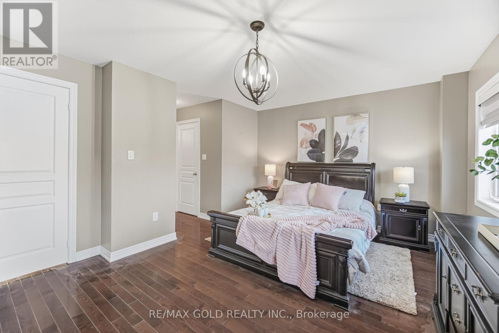 201 Barons Street, Vaughan (Kleinburg), Ontario  L4H 3Y8 - Photo 31 - N12884774