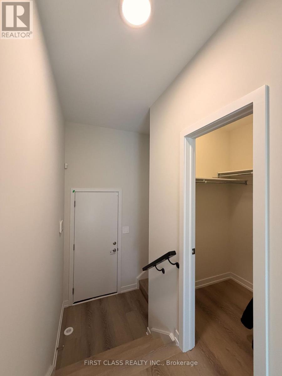 1 Peace Lane, Richmond Hill, Ontario  L4B 0J4 - Photo 33 - N12856868