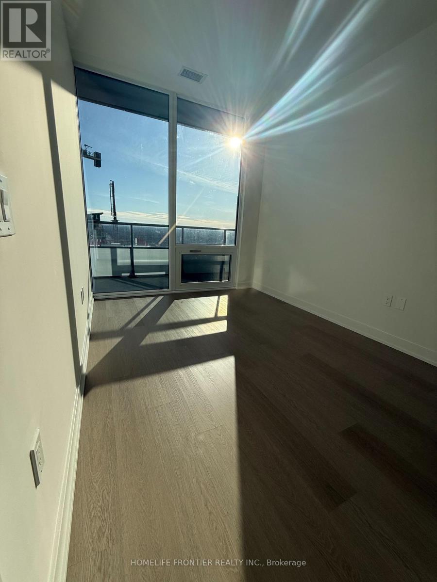 2901 - 448 Burnhamthorpe Road W, Mississauga (City Centre), Ontario  L5B 4M6 - Photo 6 - W12884784