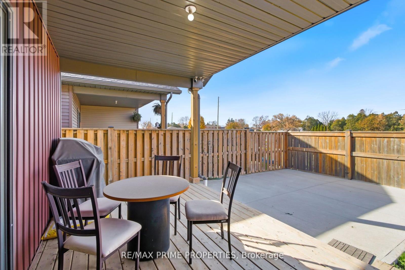 110 Moonstone Crescent, Chatham-Kent, Ontario  N7M 0S2 - Photo 25 - X12884770