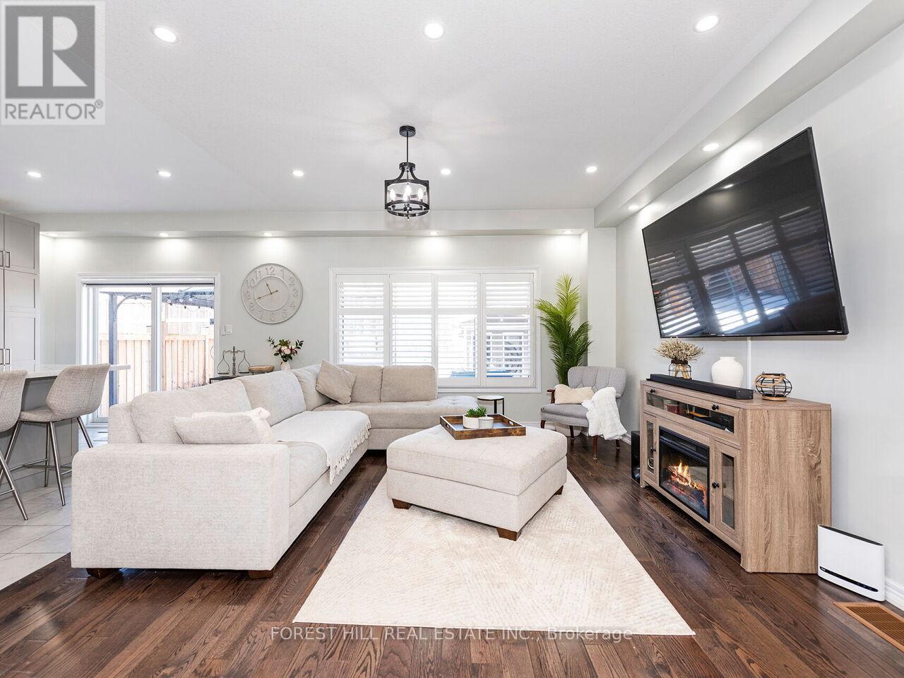 488 LINDEN DRIVE Cambridge, ON N3H 5L5