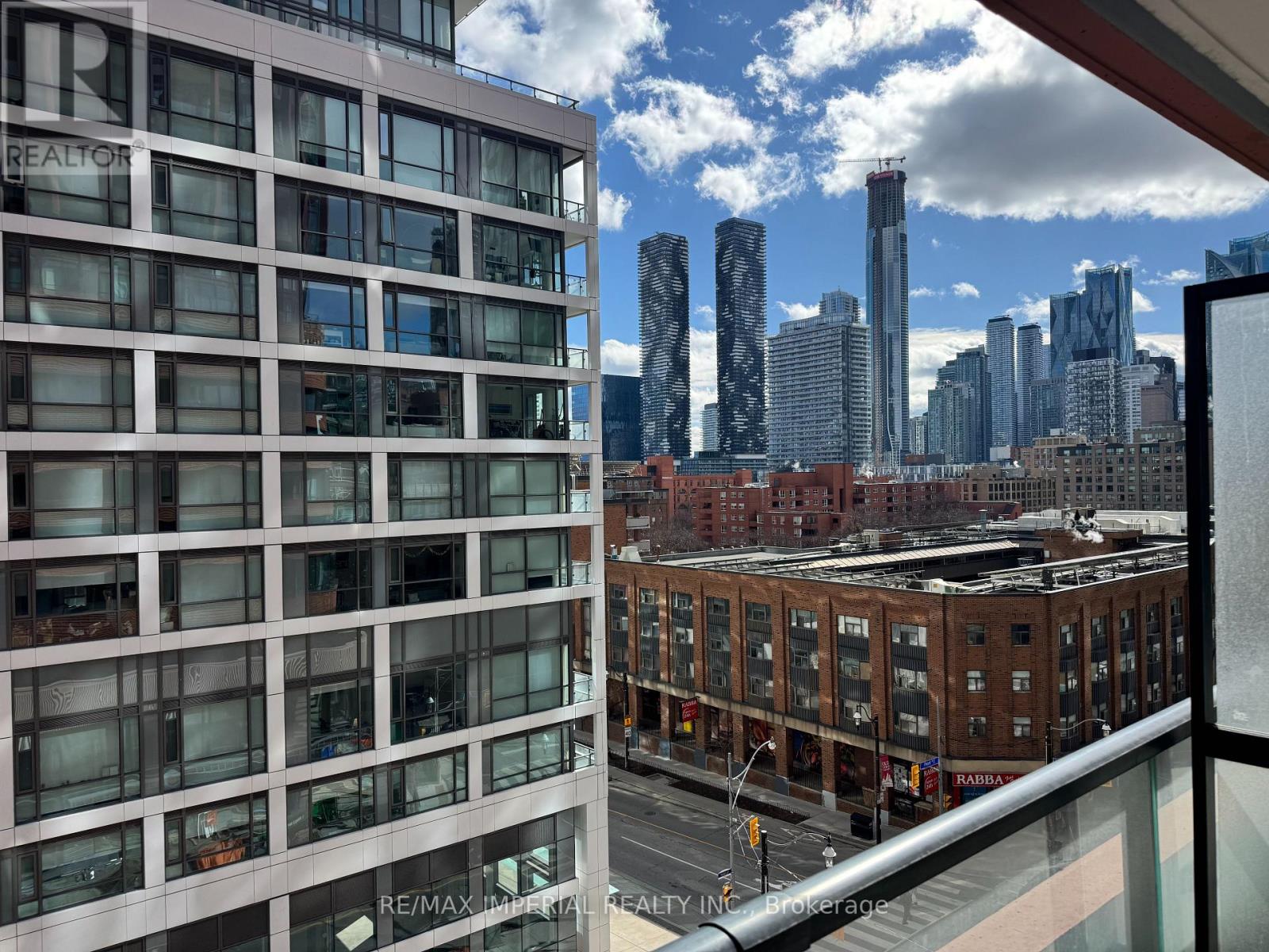 710 - 180 Front Street E, Toronto (Moss Park), Ontario  M5A 0K9 - Photo 13 - C12808332