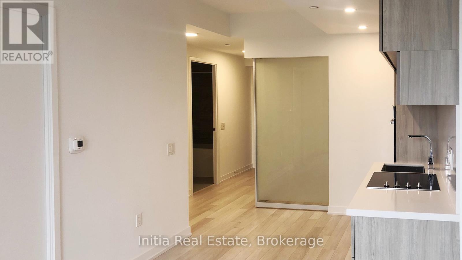 802 - 39 Roehampton Avenue, Toronto, Ontario M4P 0G1 - Photo 7 - C12884840