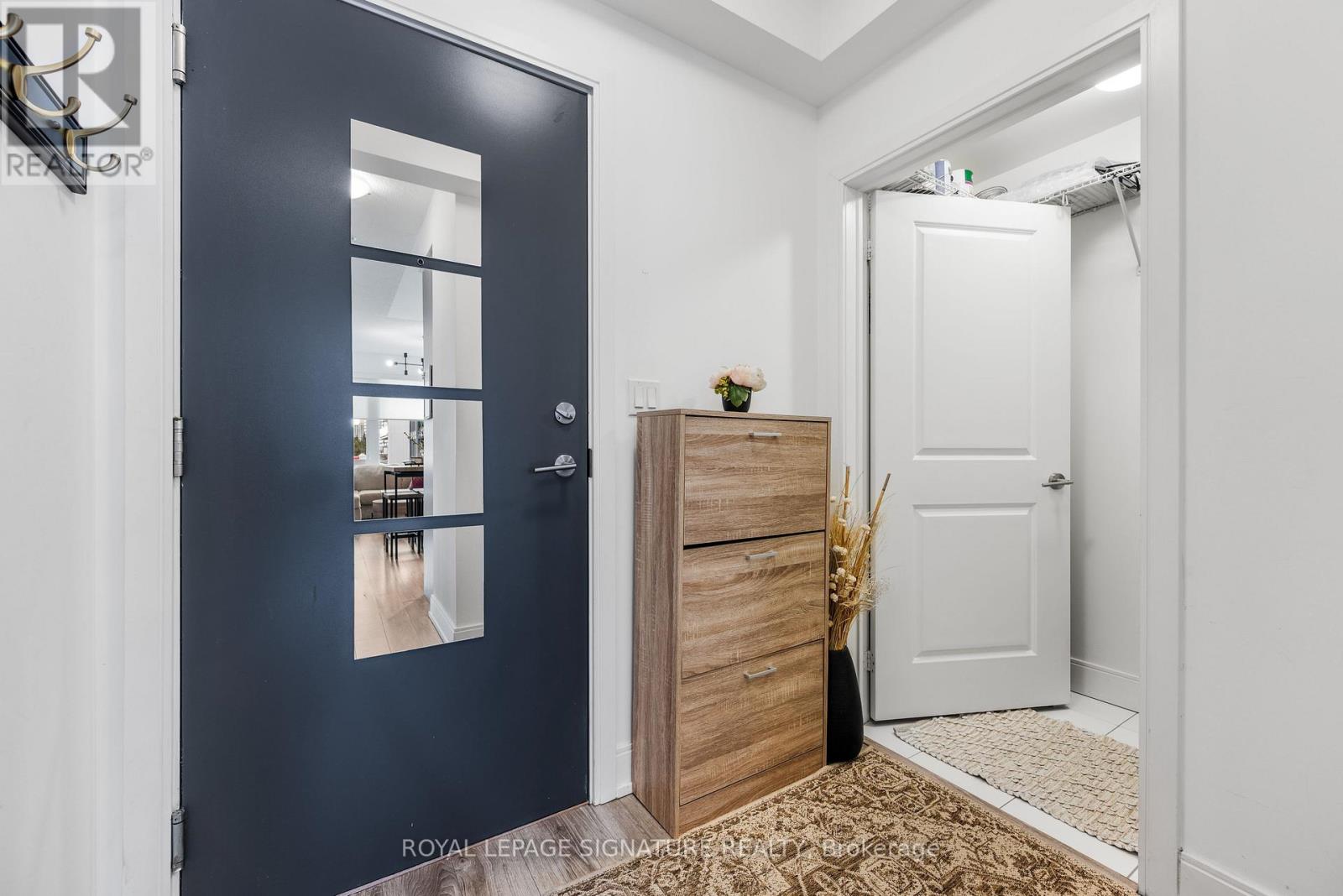 209 - 9608 Yonge Street, Richmond Hill, Ontario  L4C 1V6 - Photo 16 - N12884828