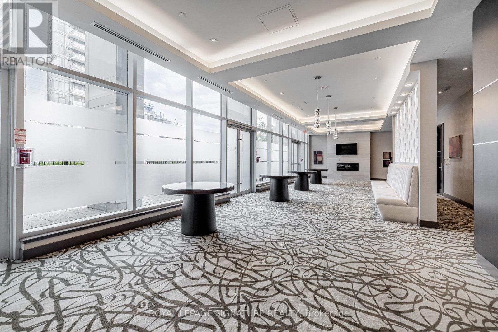 209 - 9608 Yonge Street, Richmond Hill, Ontario  L4C 1V6 - Photo 24 - N12884828