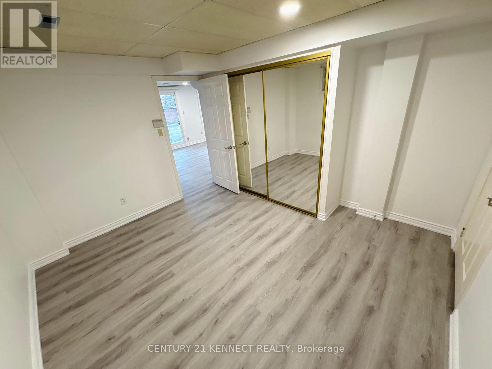 Basement - 33 Somerset Crescent, Richmond Hill, Ontario  L4C 8N5 - Photo 6 - N12884846