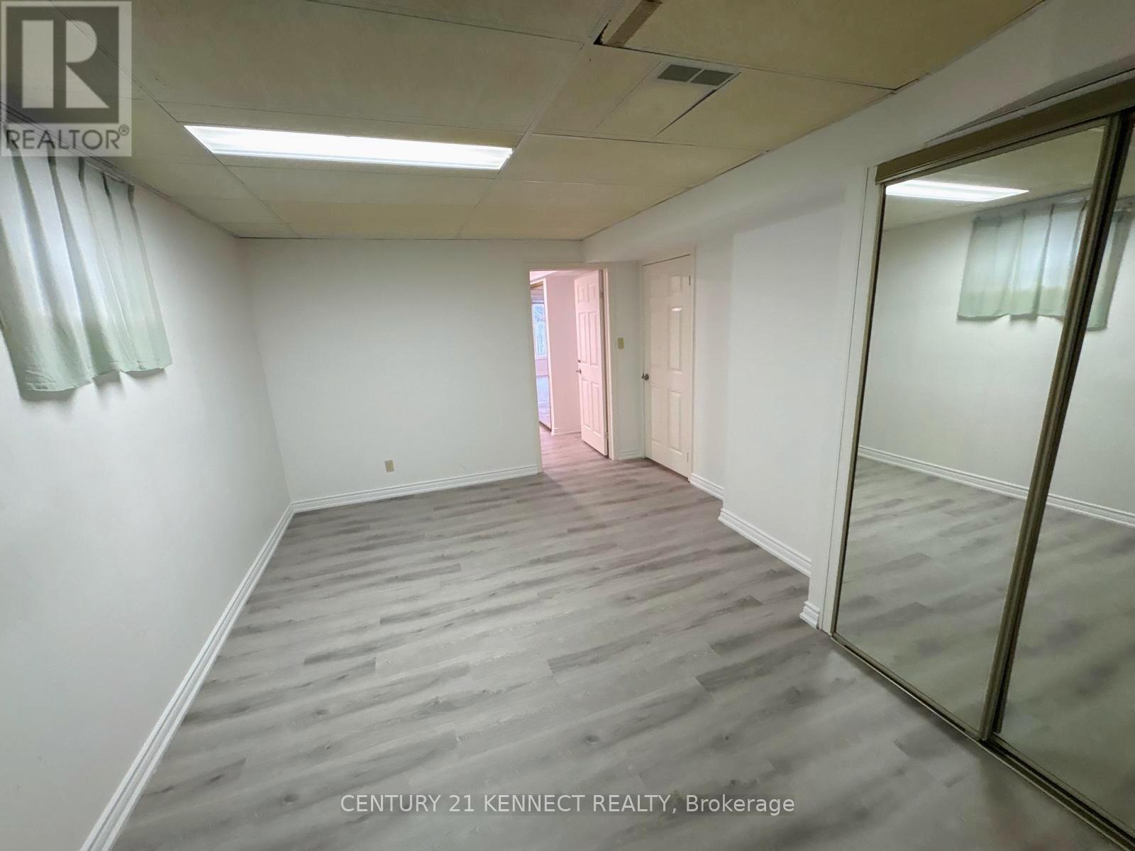 Basement - 33 Somerset Crescent, Richmond Hill, Ontario  L4C 8N5 - Photo 8 - N12884846