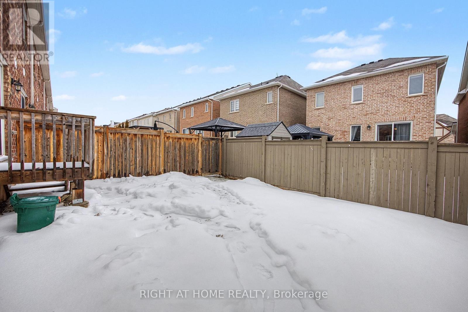 1235 Mulroney Heights, Milton, Ontario  L9E 1G1 - Photo 43 - W12884826