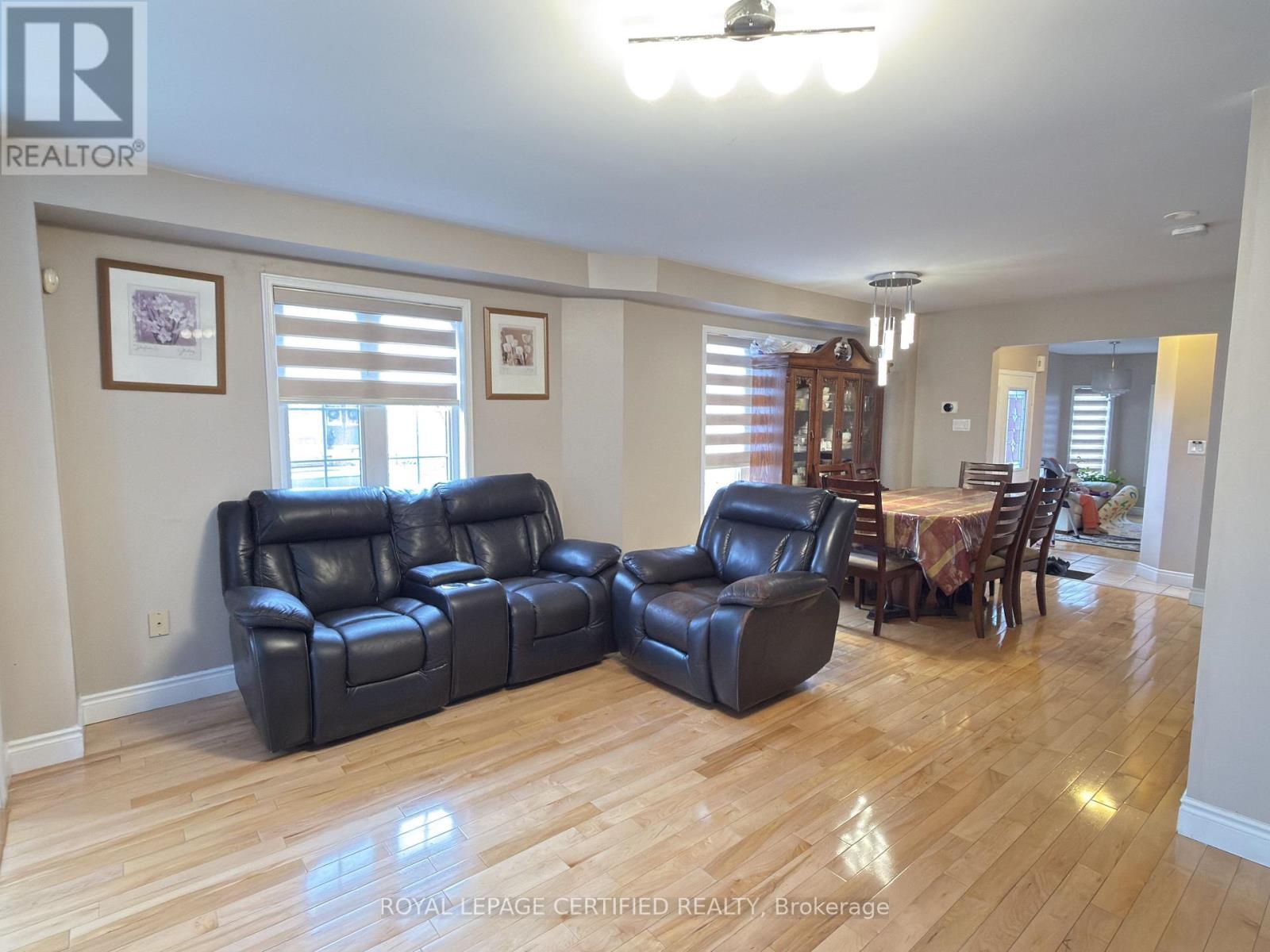 2 Lake Louise Drive, Brampton, Ontario  L6X 4W7 - Photo 17 - W12884842
