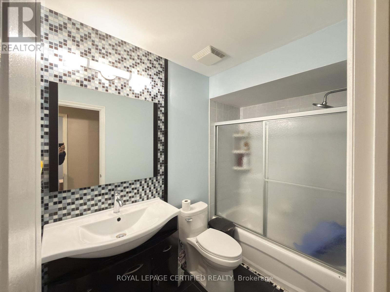 2 Lake Louise Drive, Brampton, Ontario  L6X 4W7 - Photo 24 - W12884842