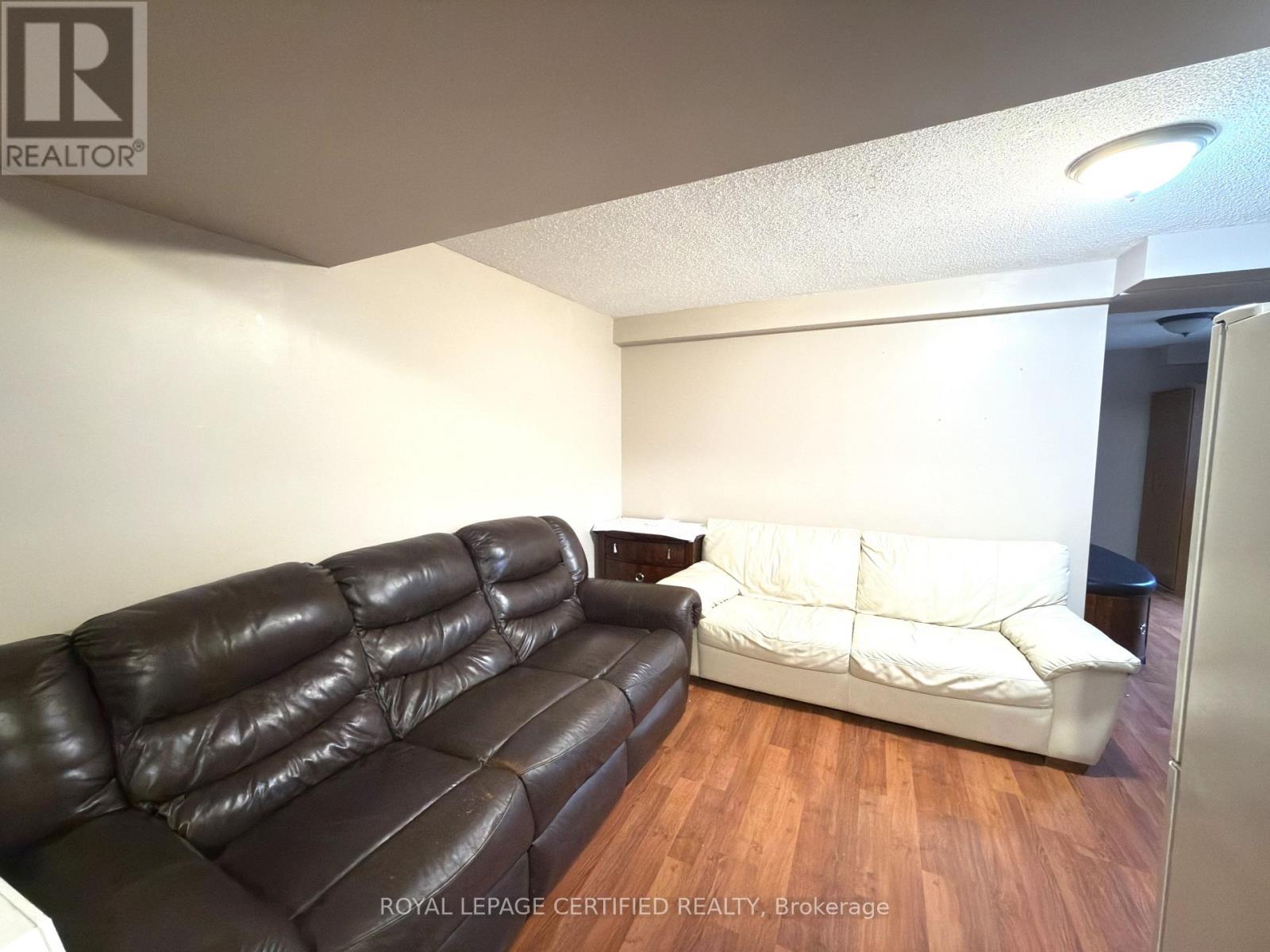 2 Lake Louise Drive, Brampton, Ontario  L6X 4W7 - Photo 29 - W12884842