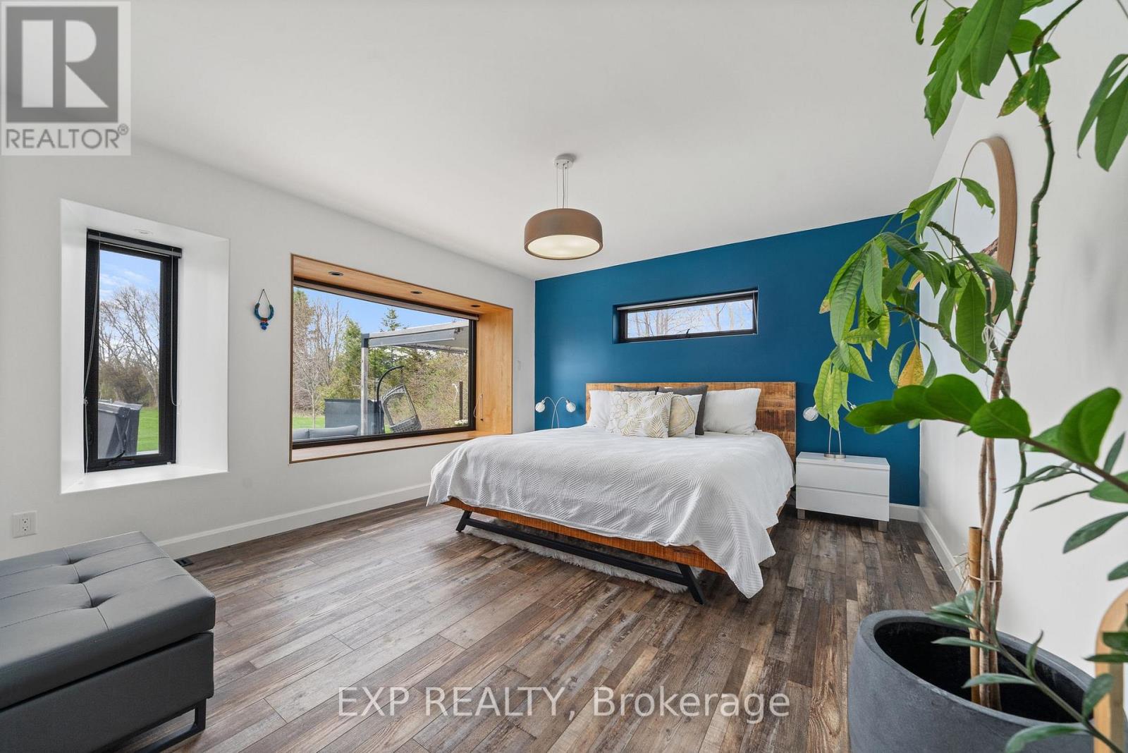 135 Hiscock Shores Road, Prince Edward County, Ontario  K0K 1L0 - Photo 32 - X12571148