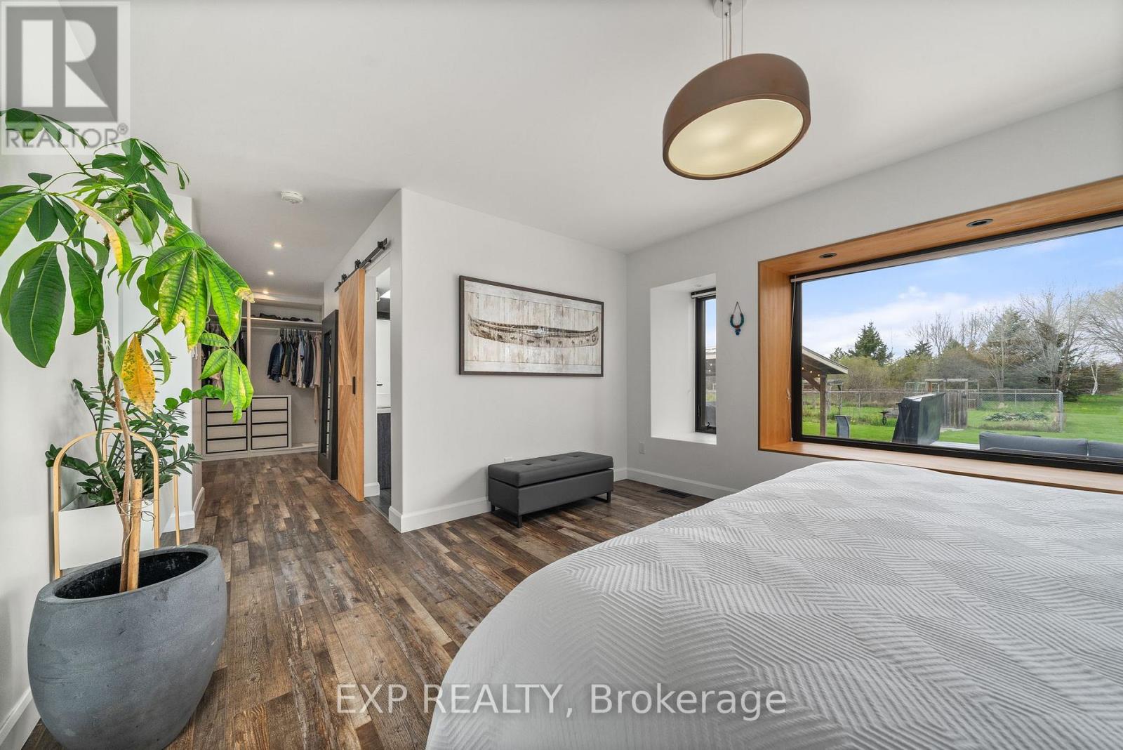 135 Hiscock Shores Road, Prince Edward County, Ontario  K0K 1L0 - Photo 31 - X12571148