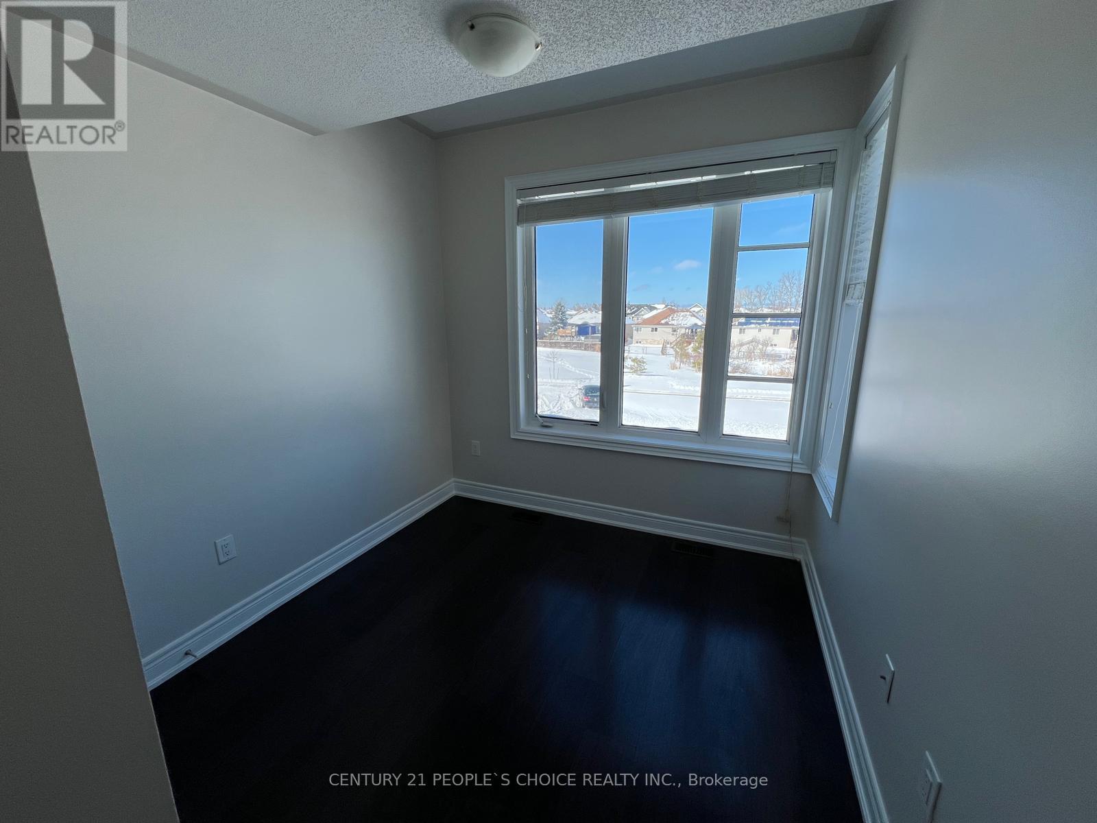 305 Atkinson Street, Clearview, Ontario  L0M 1S0 - Photo 18 - S12759090