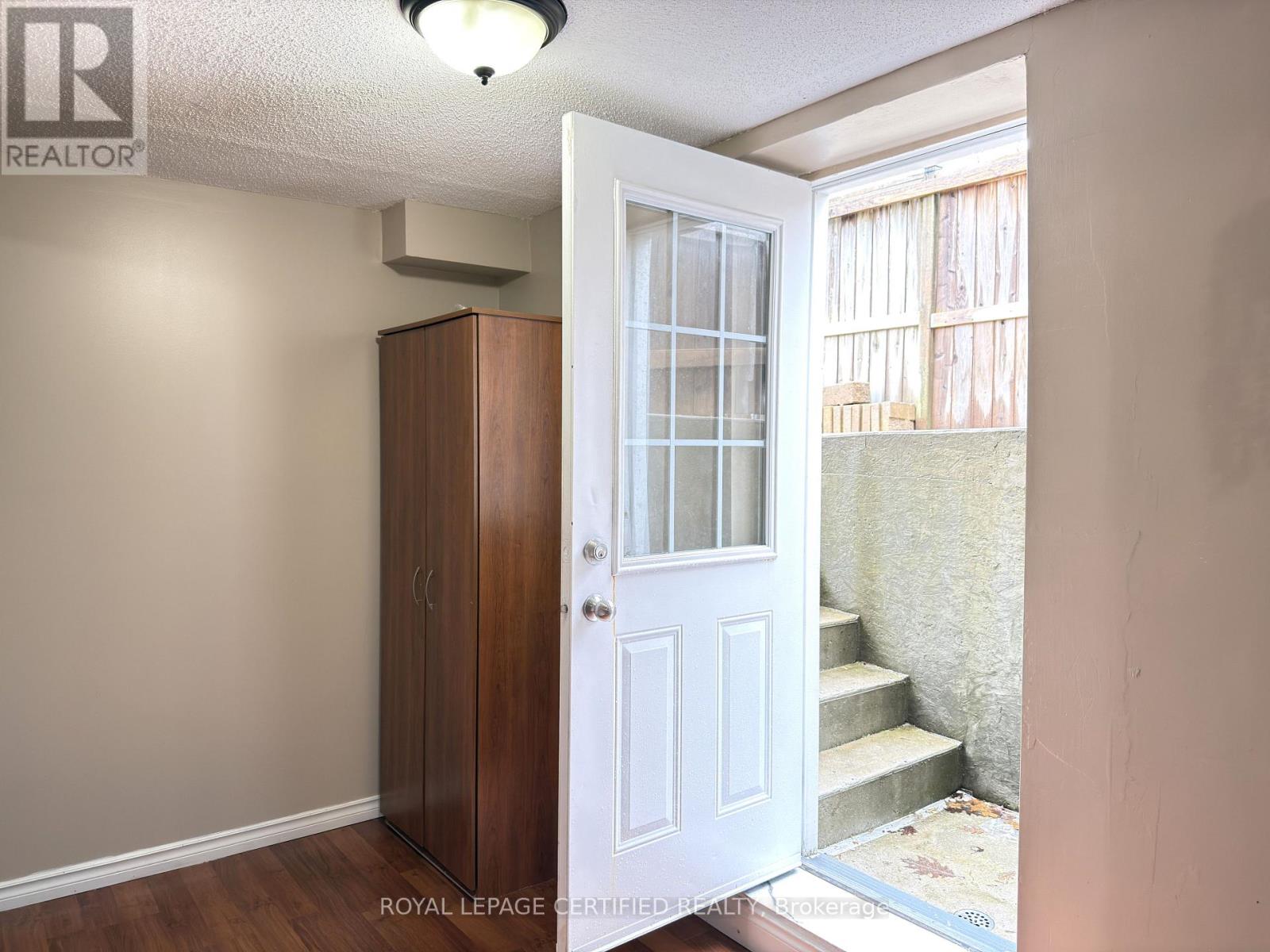 2 Lake Louise Drive, Brampton, Ontario  L6X 4W7 - Photo 34 - W12884842