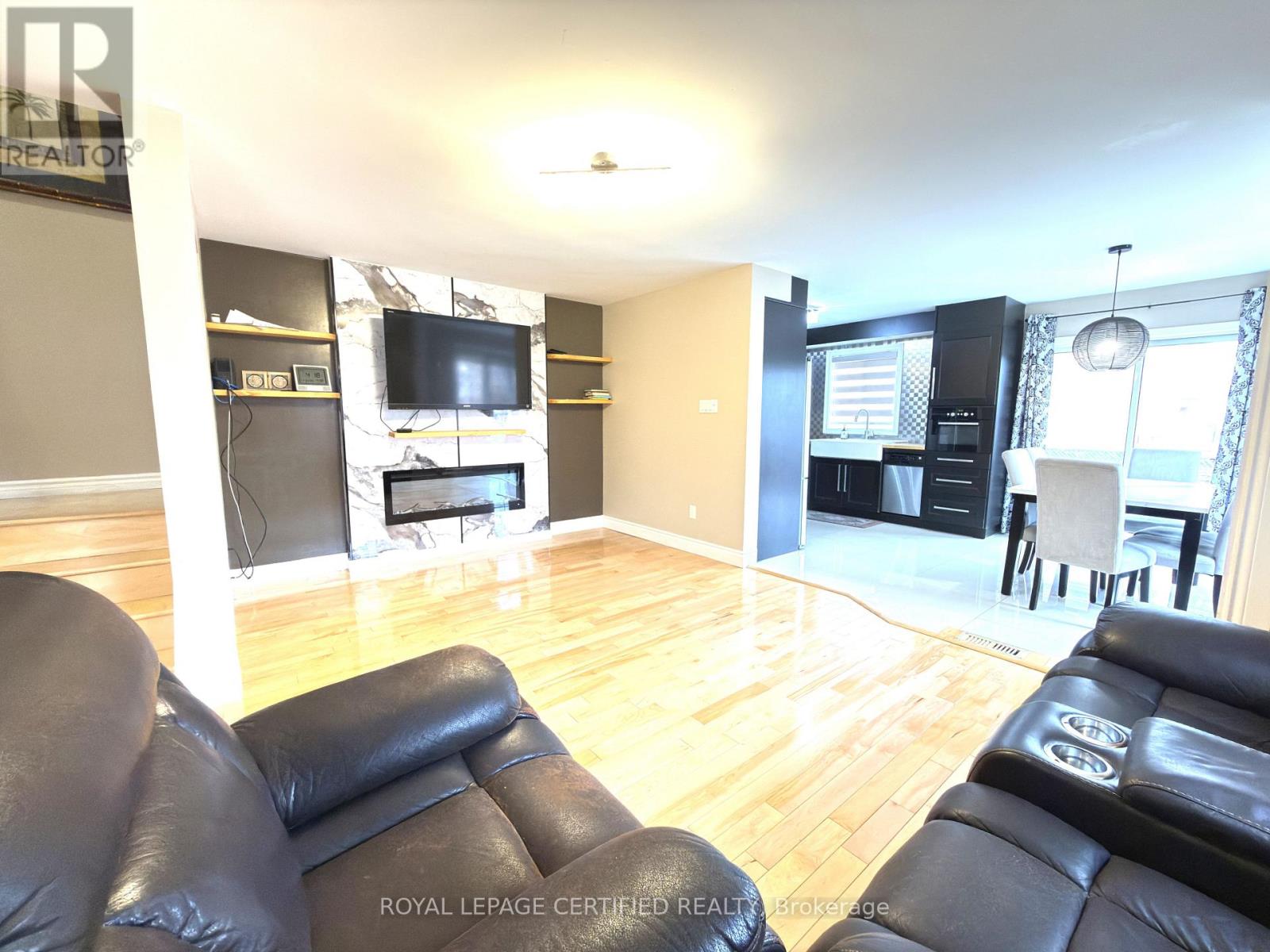2 Lake Louise Drive, Brampton, Ontario  L6X 4W7 - Photo 10 - W12884842