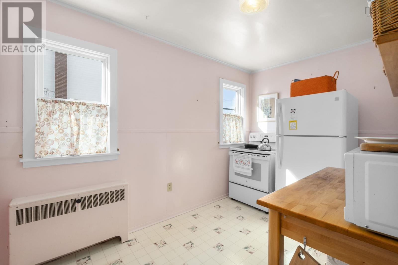 6937 Vaughan Avenue, Halifax, Nova Scotia  B3L 2B7 - Photo 8 - 202604589