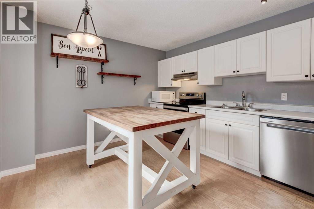 14, 3620 51 Street Sw, Calgary, Alberta  T3E 6N7 - Photo 3 - A2293263