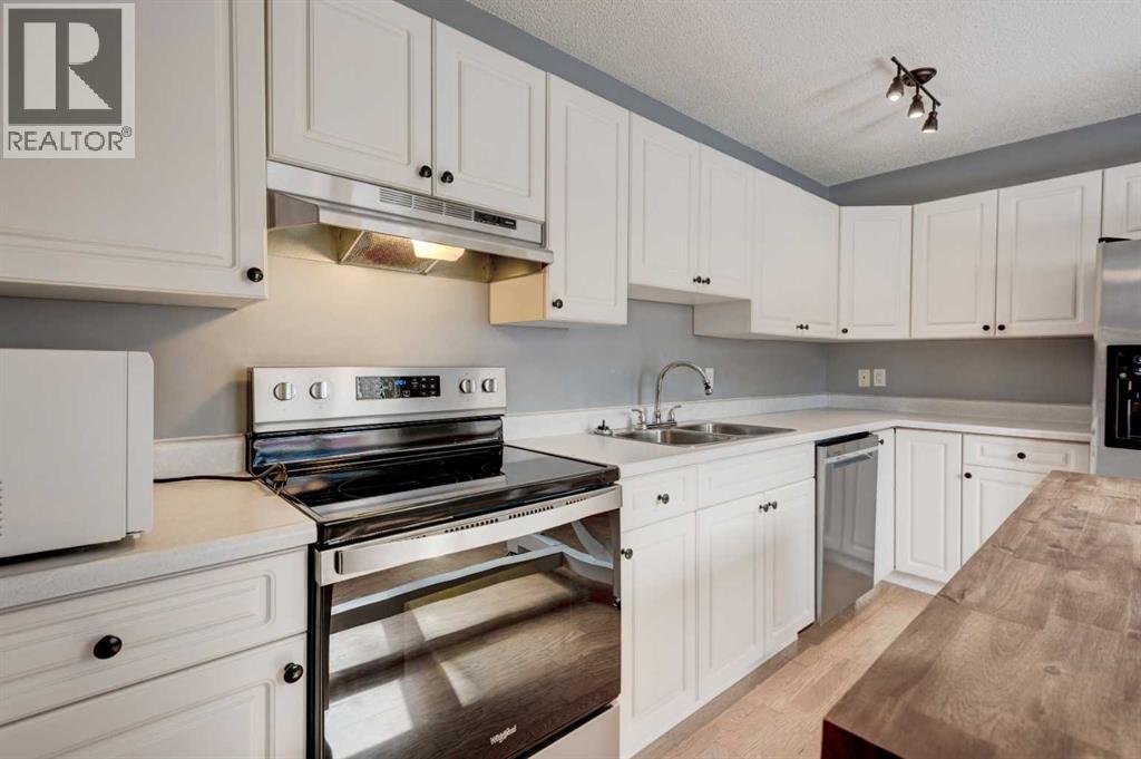 14, 3620 51 Street Sw, Calgary, Alberta  T3E 6N7 - Photo 5 - A2293263