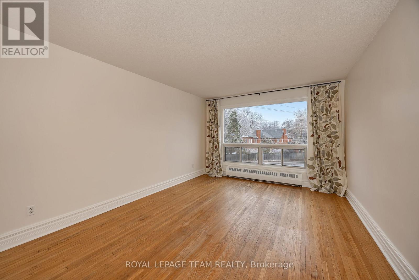 6 - 270 Beechwood Avenue, Ottawa, Ontario  K1L 8A6 - Photo 9 - X12884890