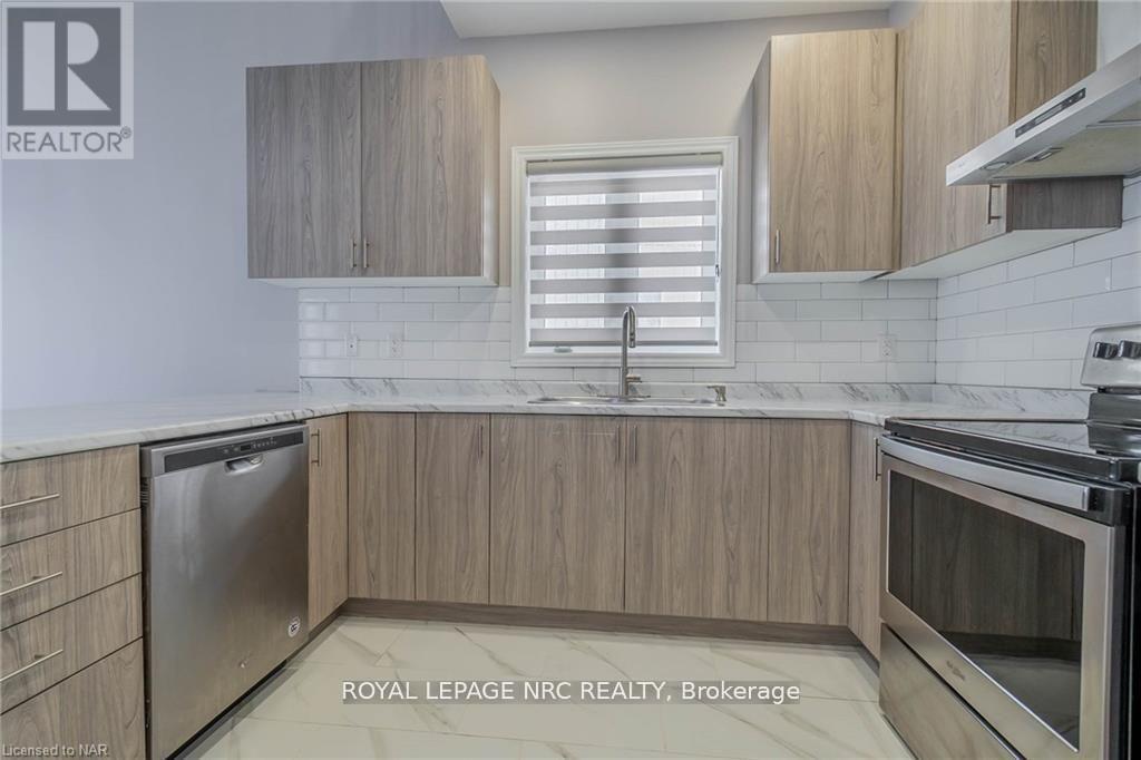 1177 Green Acres Drive, Fort Erie, Ontario  L2A 0C9 - Photo 10 - X12884880