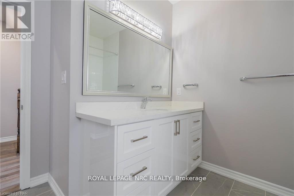 1177 Green Acres Drive, Fort Erie, Ontario  L2A 0C9 - Photo 7 - X12884880