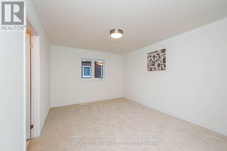 1121 Cole Street, Innisfil, Ontario  L9R 0R3 - Photo 18 - N12884888