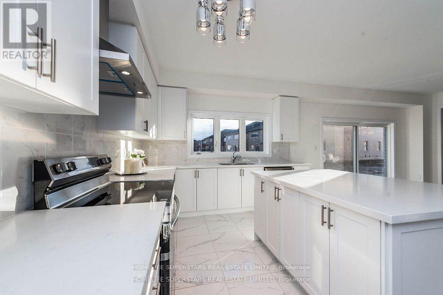 1121 Cole Street, Innisfil, Ontario  L9R 0R3 - Photo 6 - N12884888